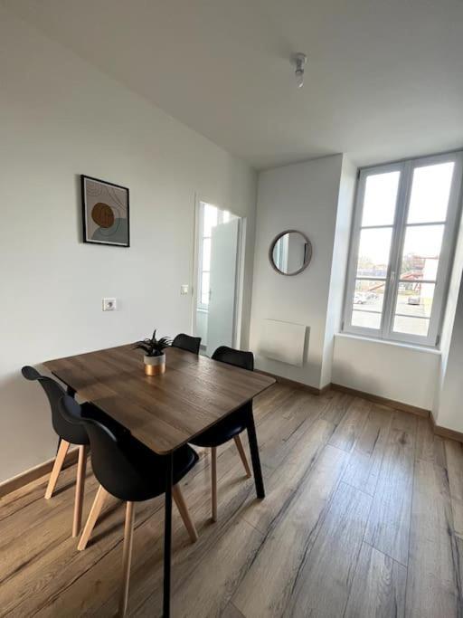 Le Duplex Tout Confort Бресюр Екстериор снимка